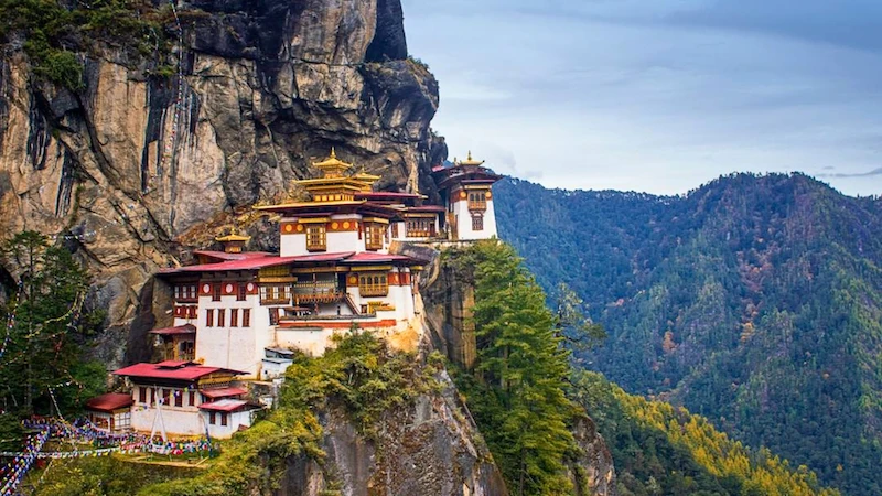 Paperclip Press - Bhutan