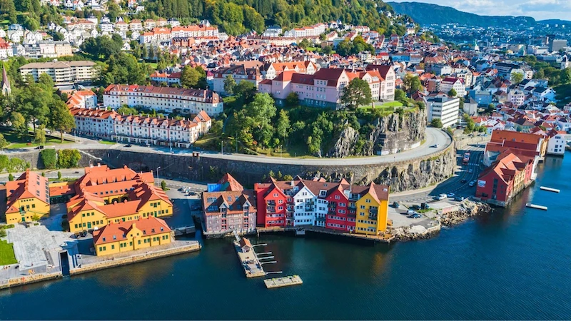 Paperclip Press - Norway